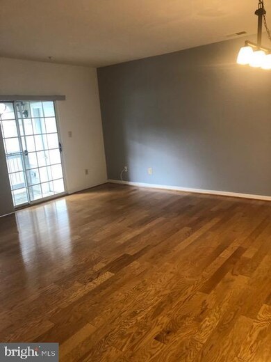 2006 Peggy Stewart Way unit 206, Annapolis, MD 21401 - photo 2