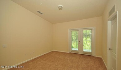 112Ventura_Living
