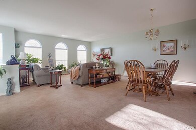 2061 Huntington Ln, Easton, PA 18040 - photo 7