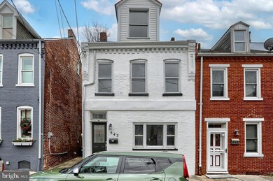 543 Woodward St, Lancaster, PA 17602 - photo 2