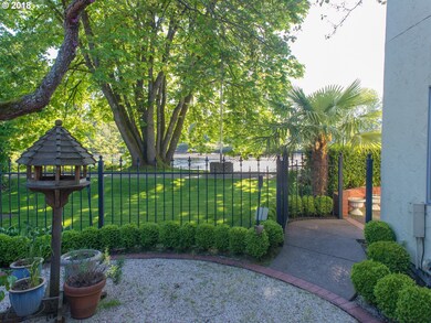 576 Wimbledon Ct, Eugene, OR 97401 - photo 6