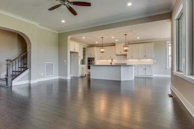 *Pictures are of another Woodbury E, for viewing purposes only. 