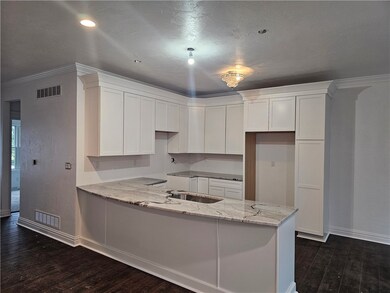 814 S 10th St, New Stanton, PA 15672 - photo 6