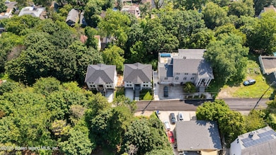 54 Cedarcliff Rd, Staten Island, NY 10301 - photo 4