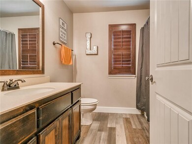 14789 Cottonwood Dr, Edmond, OK 73025 - photo 5