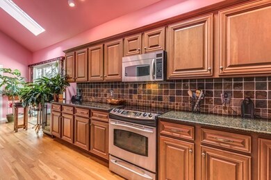 9 Lime St, Marblehead, MA 01945 - photo 3