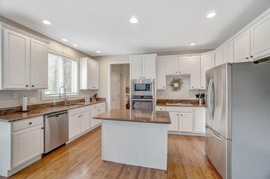 6499 Winter Hazel Dr, Liberty Township, OH 45044 - photo 5