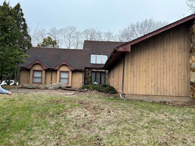 6 Cedarfield Terrace, Saint James, NY 11780 - photo 3