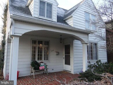524 Bishop Ave, Chambersburg, PA 17201 - photo 3