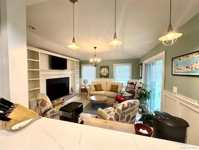 51 Furman Ln, Patchogue, NY 11772 - photo 6