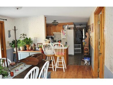 Dining Area w/Deck Access
