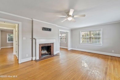 110 W Railroad St, La Grange, NC 28551 - photo 4