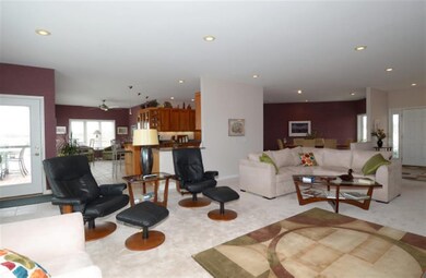 N9333 Wood Duck Cir, Belleville, WI 53508 - photo 3