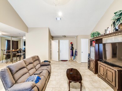 14002 Valley Grove Dr, Houston, TX 77066 - photo 7
