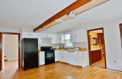 9 Clifford 1st Floor Kitchen 2