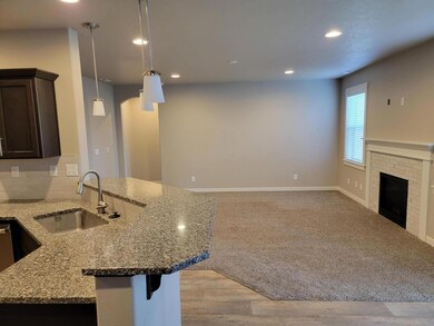 806 N Smith Ct, Sisters, OR 97759 - photo 7