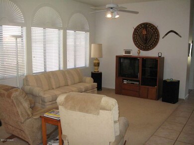 Family Room - 3239 E Inverness Ave, Mesa