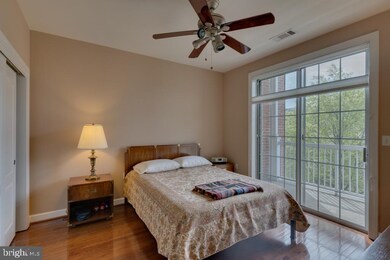 Cameron Square unit 228, Alexandria, VA 22304 - photo 5