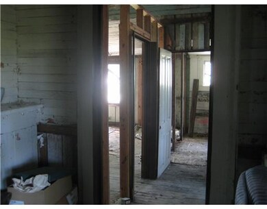 308 Sycamore St, Bay Saint Louis, MS 39520 - photo 4