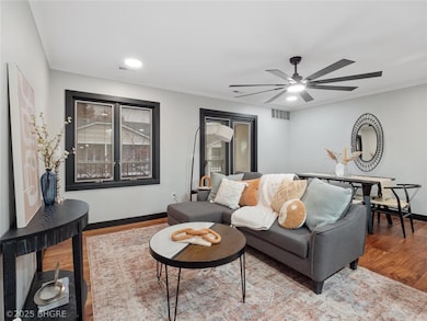 301 SE Delaware Ave unit 303, Ankeny, IA 50021 - photo 4