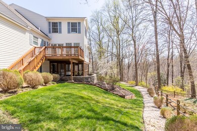 8108 W Point Dr, Springfield, VA 22153 - photo 6