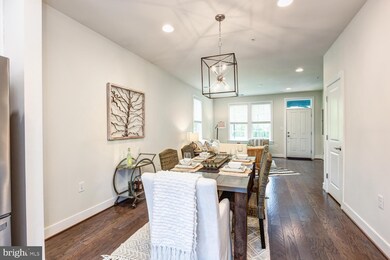 918 Slaters Ln, Alexandria, VA 22314 - photo 7