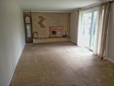 Wood fireplace