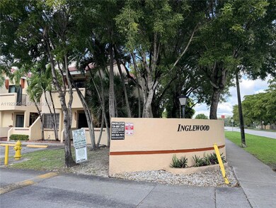 17982 NW 68th Ave unit 11C, Hialeah, FL 33015 - photo 3