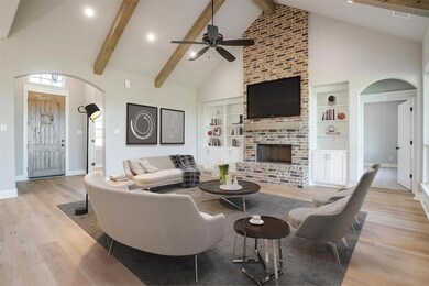 139 Clayton Crossing, Springtown, TX 76082 - photo 7