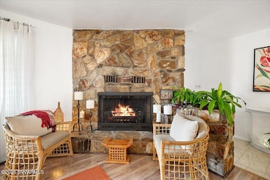 11-Living Room