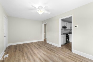 901 Dupree St, Durham, NC 27701 - photo 4