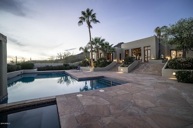 6603 E Villa Cassandra Way-large-045-35-