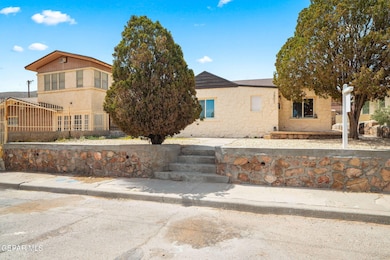 2805 Grant Ave unit B, El Paso, TX 79930 - photo 2