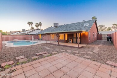 3237 W Campo Bello Dr, Phoenix, AZ 85053 - photo 4