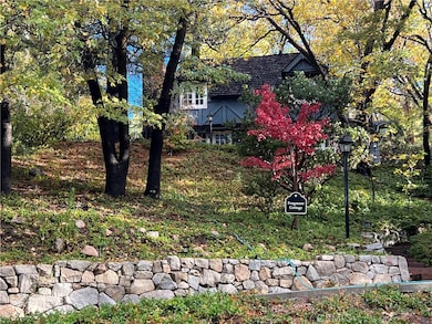 28972 N Shore Rd, Lake Arrowhead, CA 92352 - photo 2