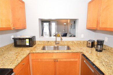 3837 Pompano Dr SE unit 3837(Furnished), Saint Petersburg, FL 33705 - photo 7