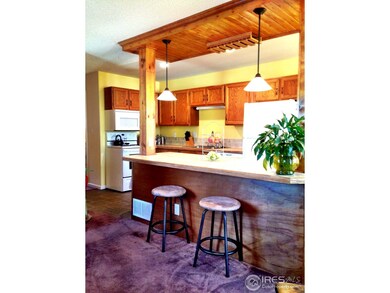 Eat-in kitchen