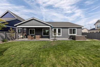 1446 NW Zamia Ave, Redmond, OR 97756 - photo 5