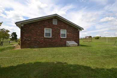 1445 Vanarsdall Rd, Harrodsburg, KY 40330 - photo 4