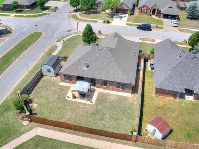 1900 Alexander Way, Yukon, OK 73099 - photo 4