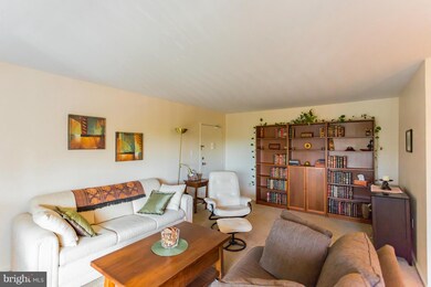 200 Park Terrace Ct SE unit 11, Vienna, VA 22180 - photo 5