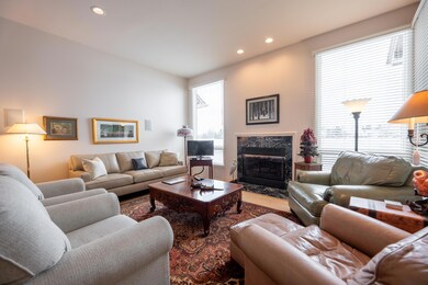 2222 Stonebridge Dr N, Ann Arbor, MI 48108 - photo 3