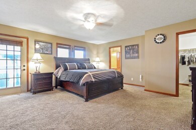 2410 Spring Grove Dr, Kokomo, IN 46902 - photo 6