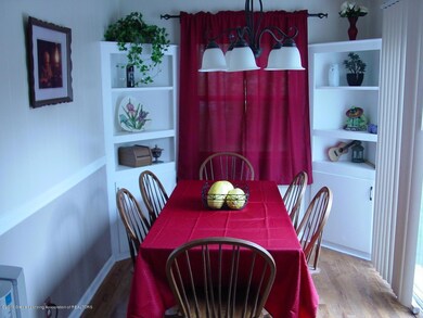 1826 Victor Ave, Lansing, MI 48910 - photo 7