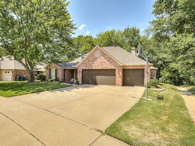 4508 S Sycamore Ave, Broken Arrow, OK 74011 - photo 6