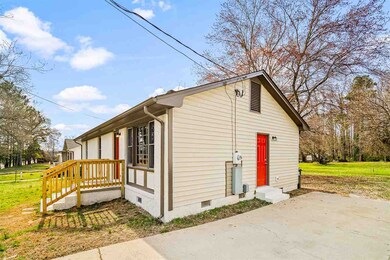 202 8th St, Oxford, NC 27565 - photo 4