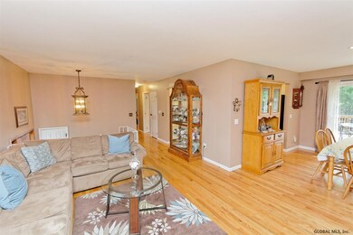116 S Waldron Ln, Wynantskill, NY 12198 - photo 6