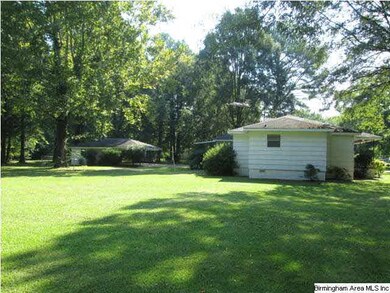 710 Sunny Lane Dr, Center Point, AL 35215 - photo 3