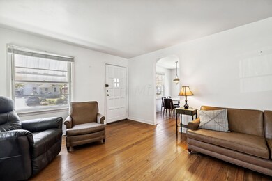 4-web-or-mls-140-e-beechwold-blvd