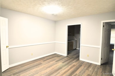 165 E 6th St unit D, Prattville, AL 36067 - photo 3